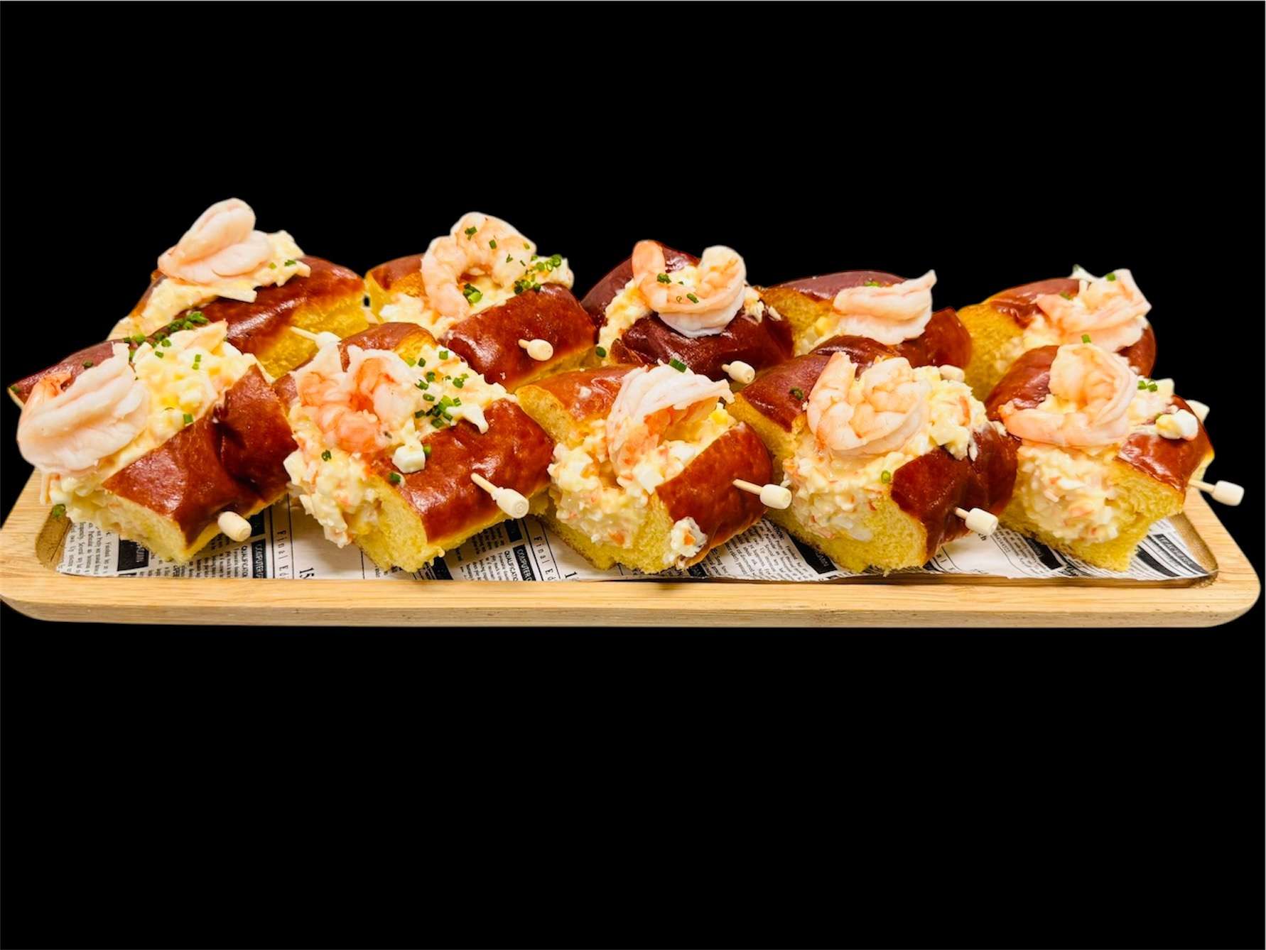 Hot-dog de cangrejo con langostino flambeado 10 Unid.