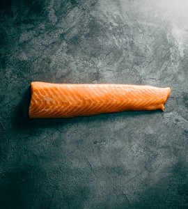 Brocheta de salmón y verduras